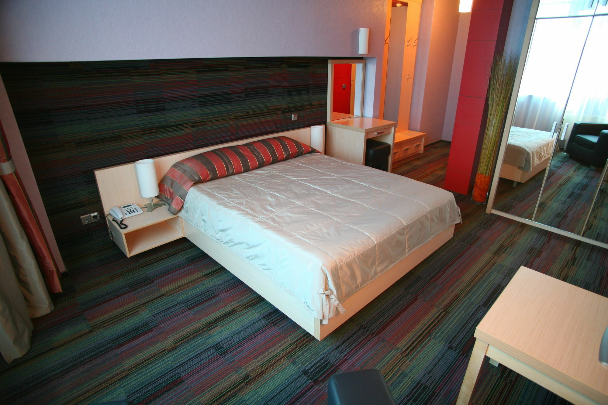 Victoria Hotel & Business Centre Minsk Eksteriør billede